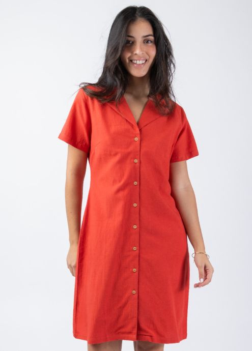 robe tailleur unie terracotta boutonnière de boutons en coco