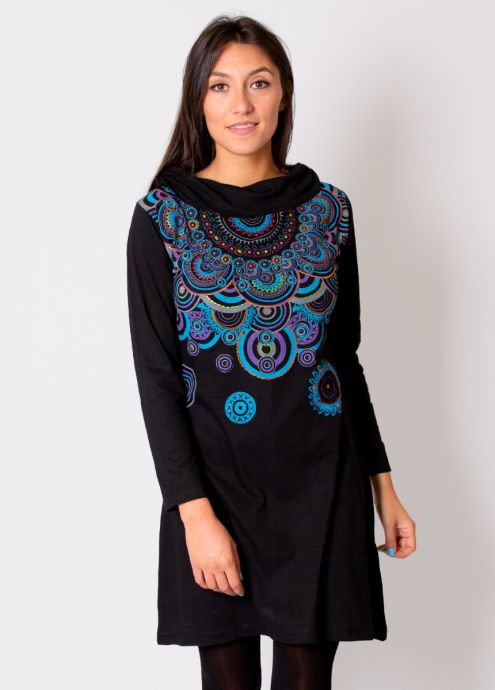 robe courte hiver noire motif ethnique devant