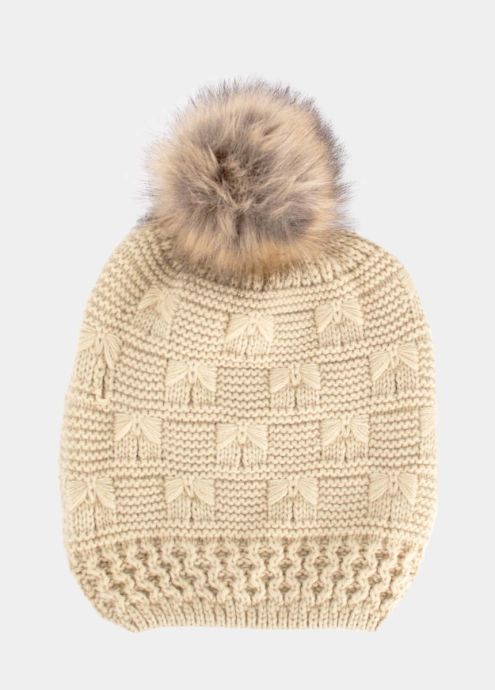 Bonet beige creme pompon femme hiver face