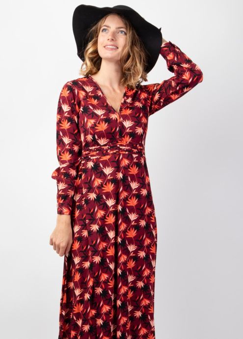 robe longue cintrée hiver encolure en v