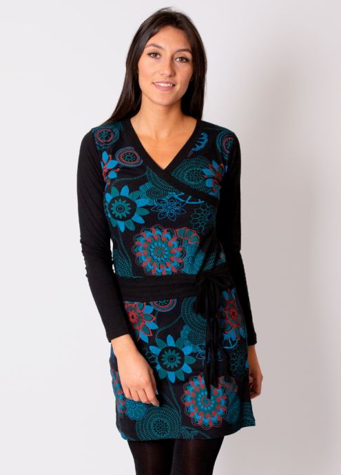 robe courte hiver encolure V manches longues