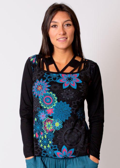 top femme noir encolure ajourée motif ethnique