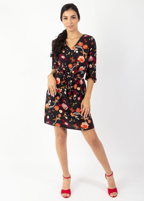 robe courte manches 3/4 encolure v face