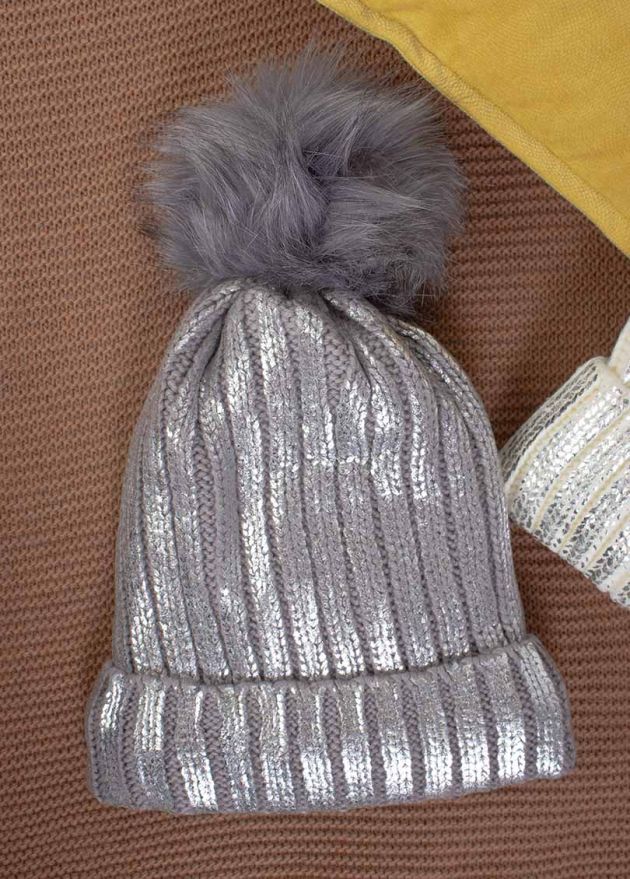 bonnet pompon argenté et gris