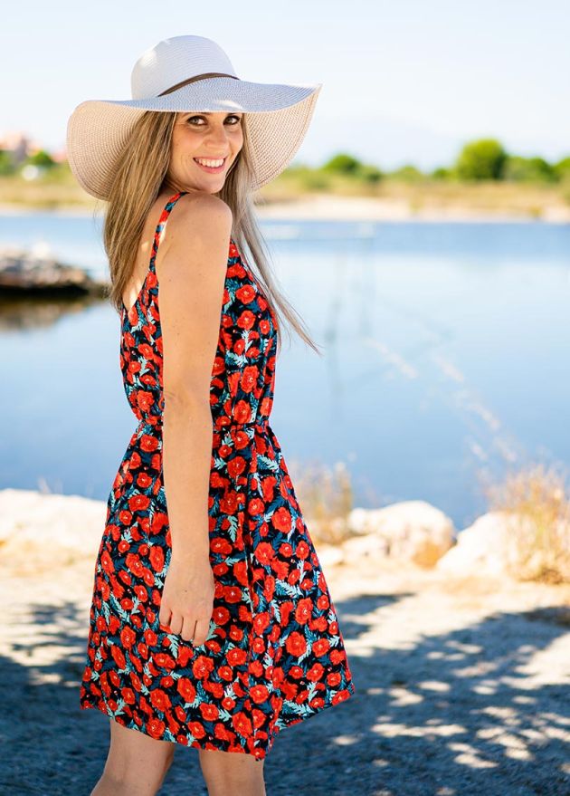 robe courte viscose à bretelles encolure en v dos exterieur