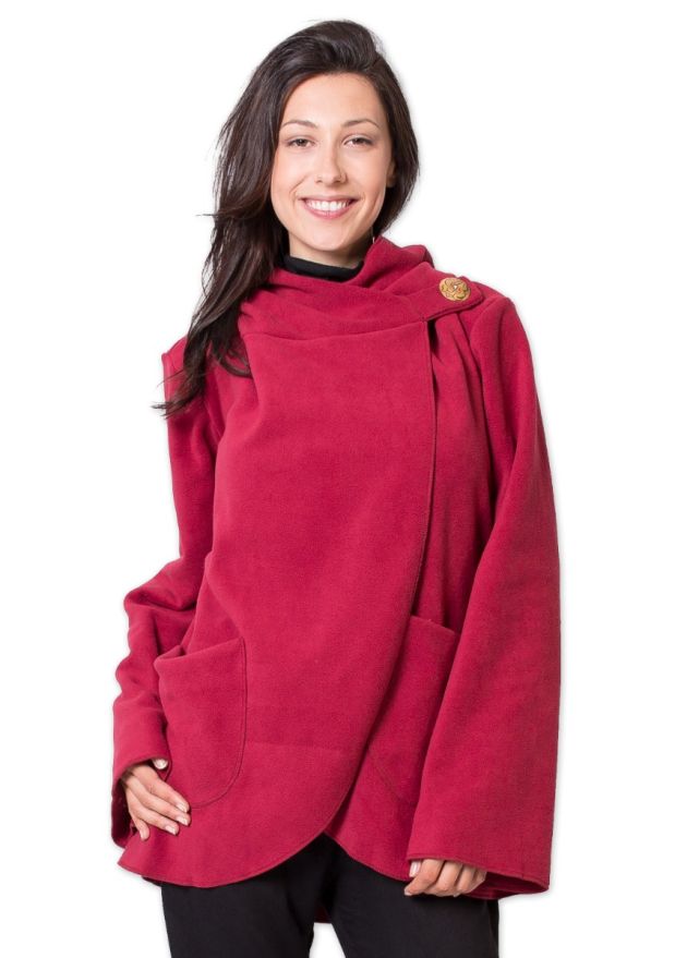 veste matiere polaire courte rouge à capuche