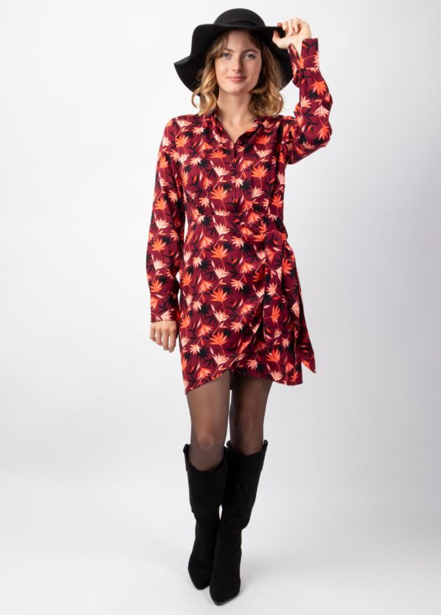 robe courte coupe droite effet portefeuille face