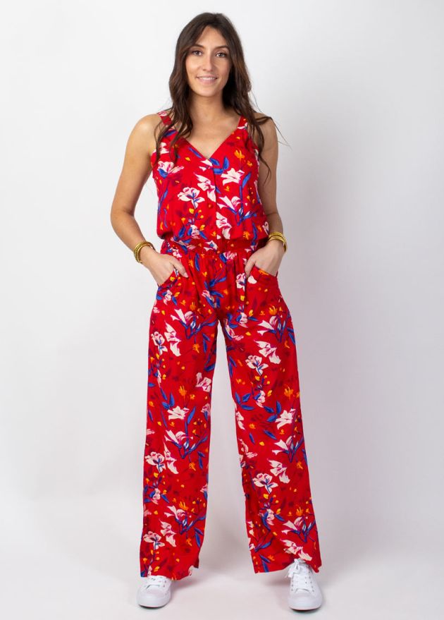 combi pantalon rouge motif fleuri bretelle encolure v en viscose face