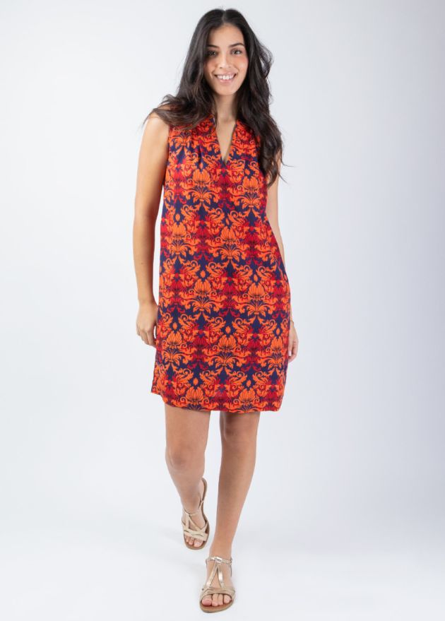 robe courte avec poches sur le côté face